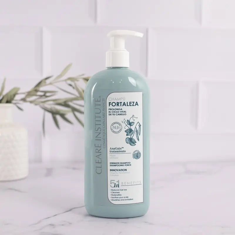 Clearé Institute Anti-Hair Loss Shampoo 400 Ml.